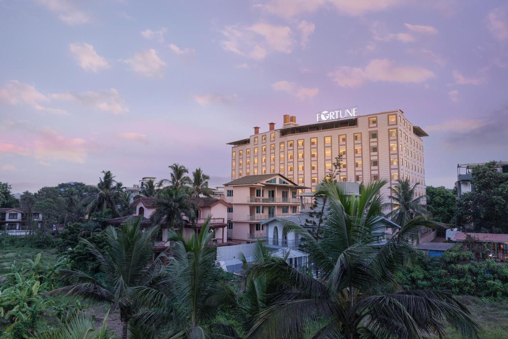 Fortune Select Candolim, Goa - Member Itc Hotels' Group Kültér fotó